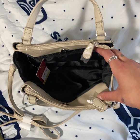 Brand new purse 👜 - Picture 3 of 7